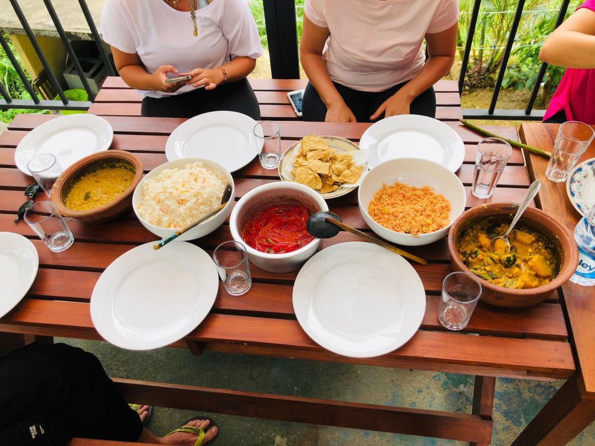 Downtown Hostels إيلا المظهر الخارجي الصورة