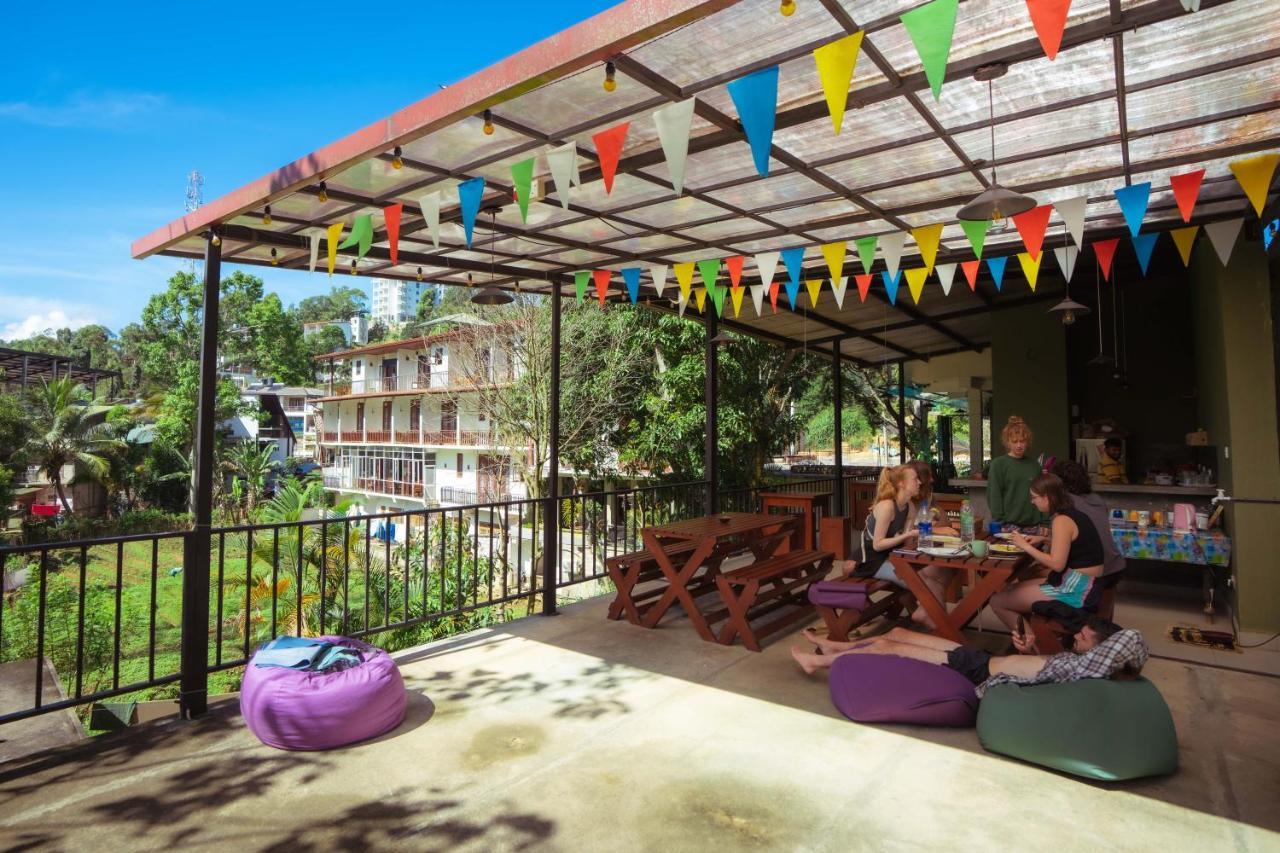Downtown Hostels إيلا المظهر الخارجي الصورة