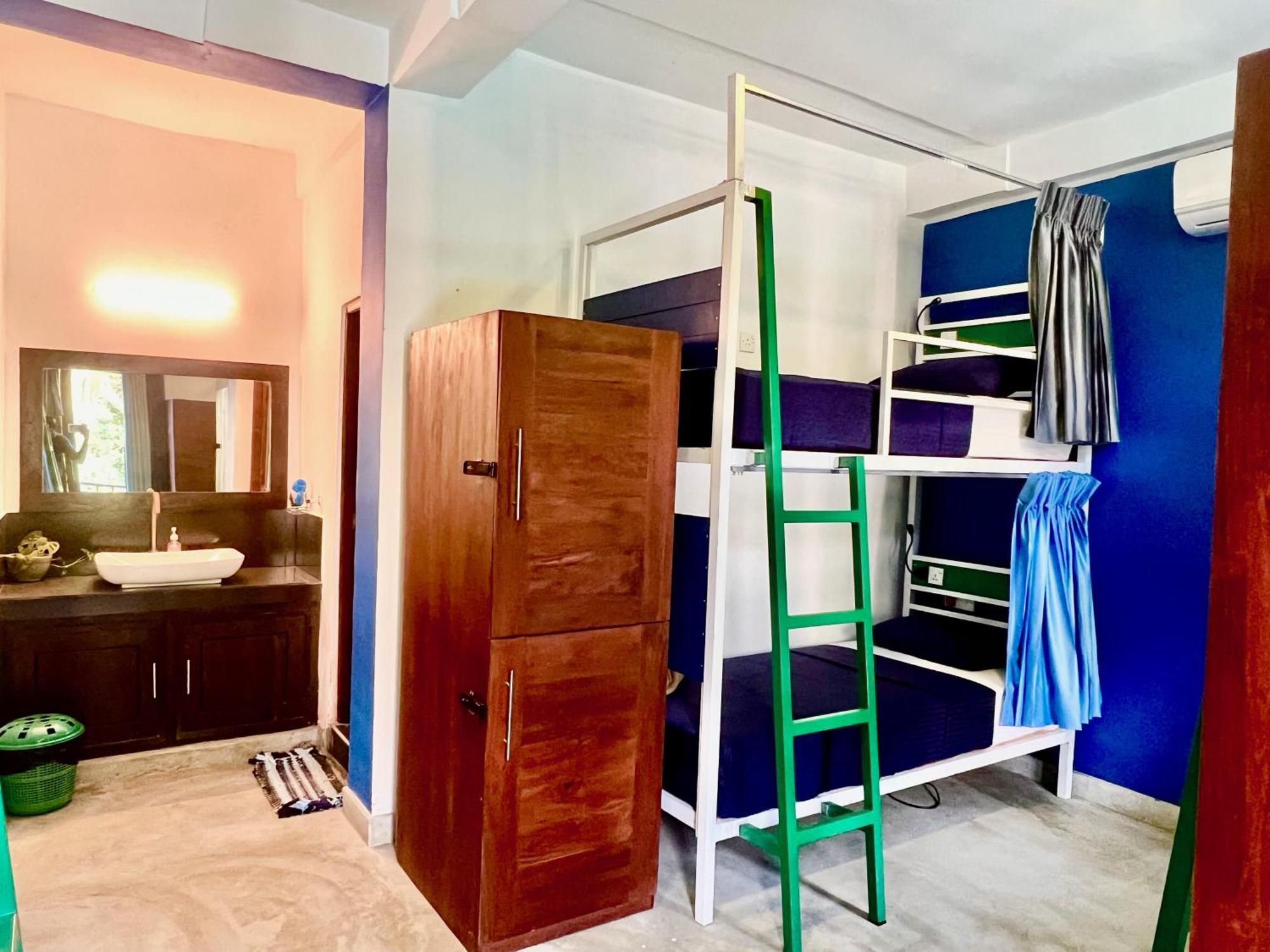 Downtown Hostels إيلا المظهر الخارجي الصورة