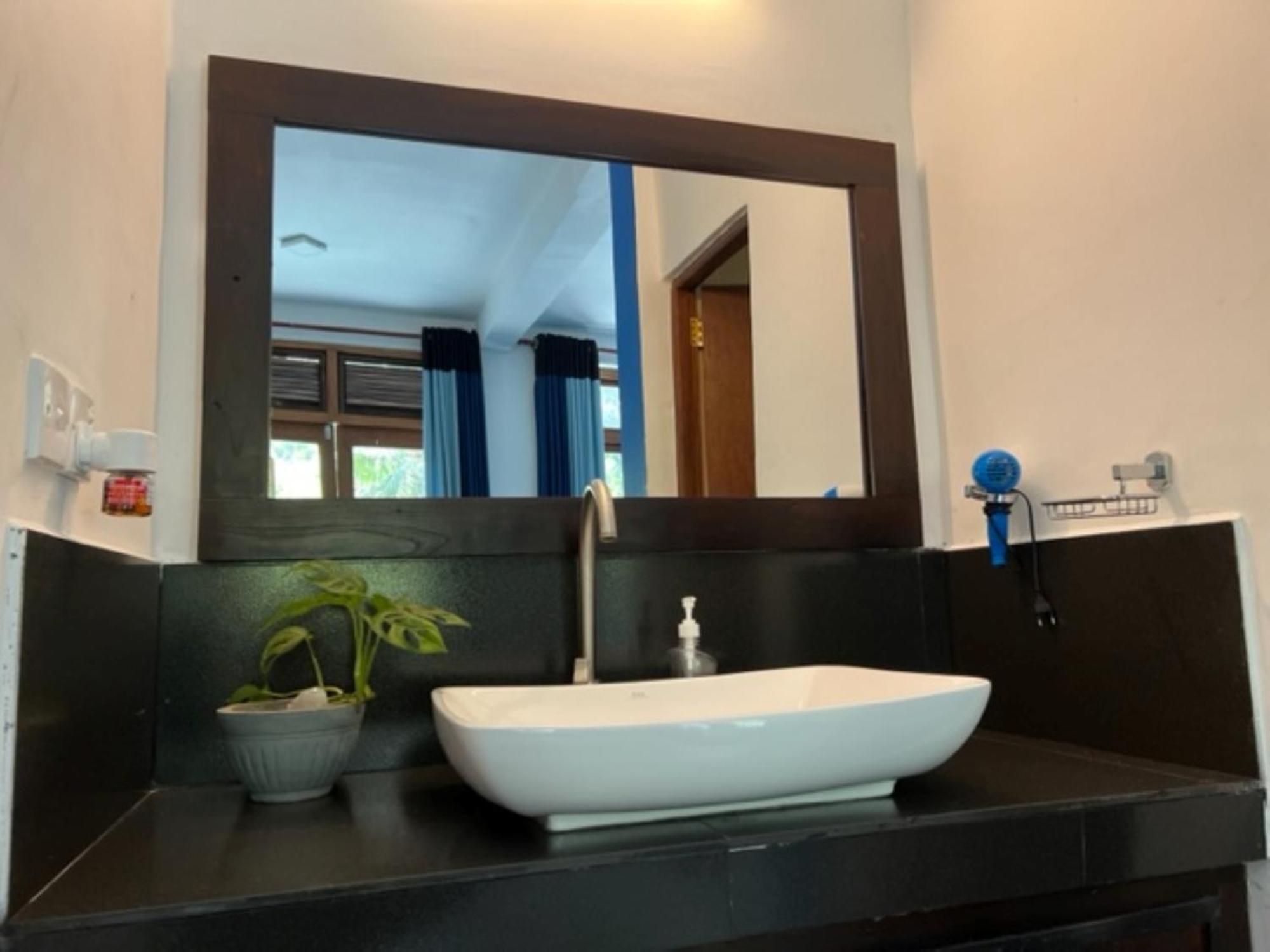 Downtown Hostels إيلا المظهر الخارجي الصورة