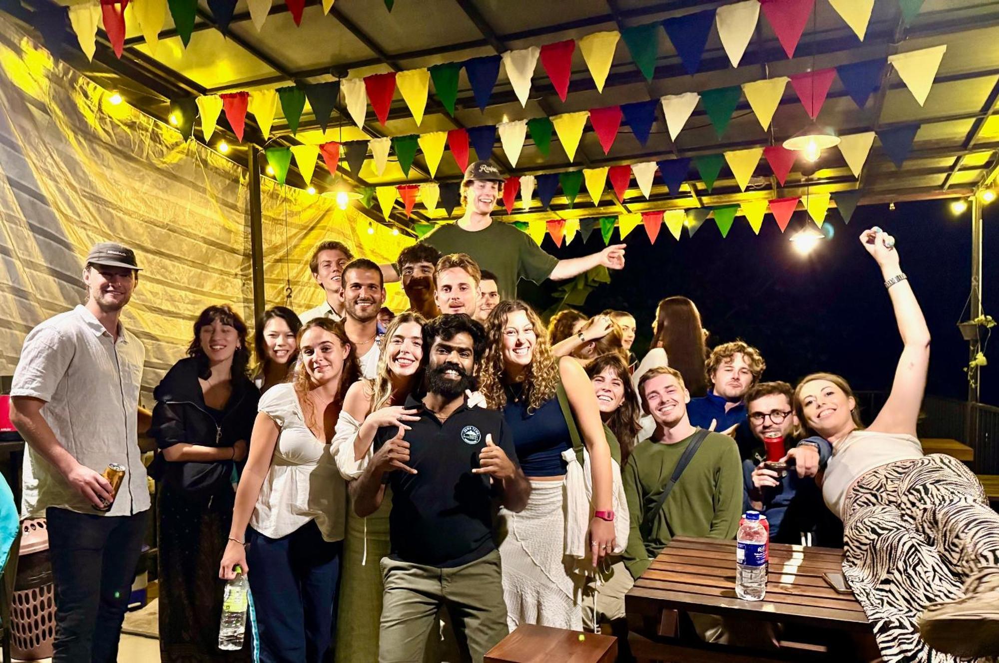 Downtown Hostels إيلا المظهر الخارجي الصورة